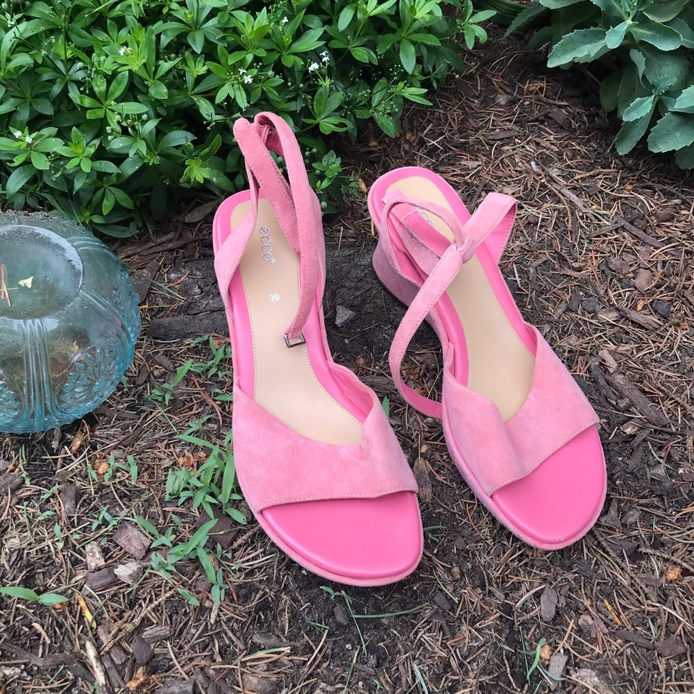 Ecco women’s wedge sandals